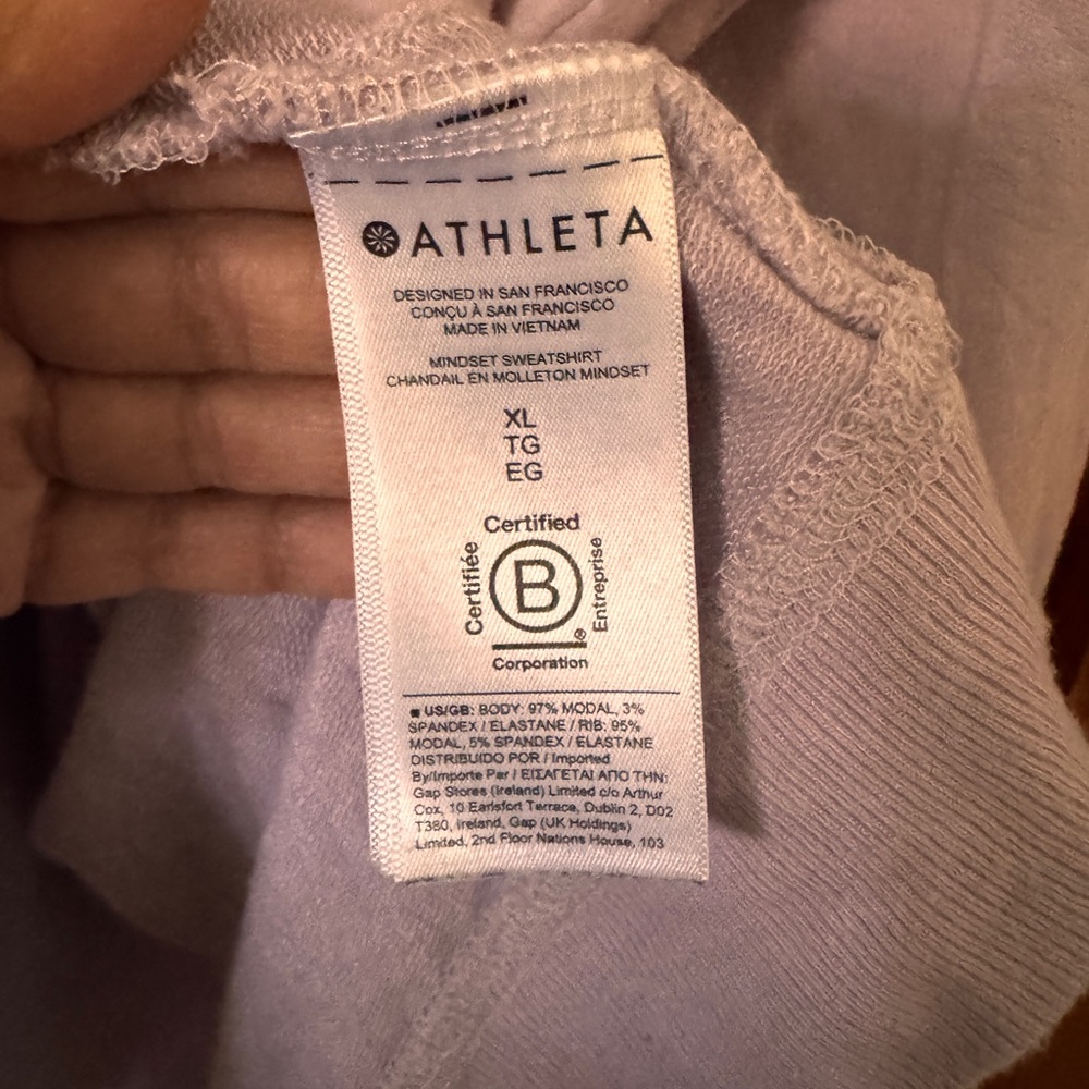Athleta mindset sweatshirt - Picture 4 of 6